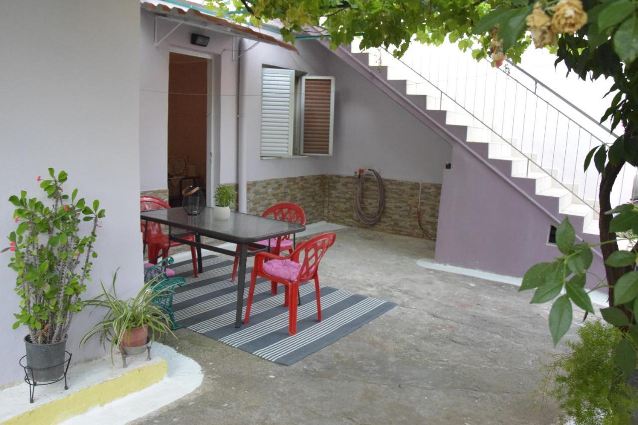 Kalamata Home, Agia Triada Exterior photo